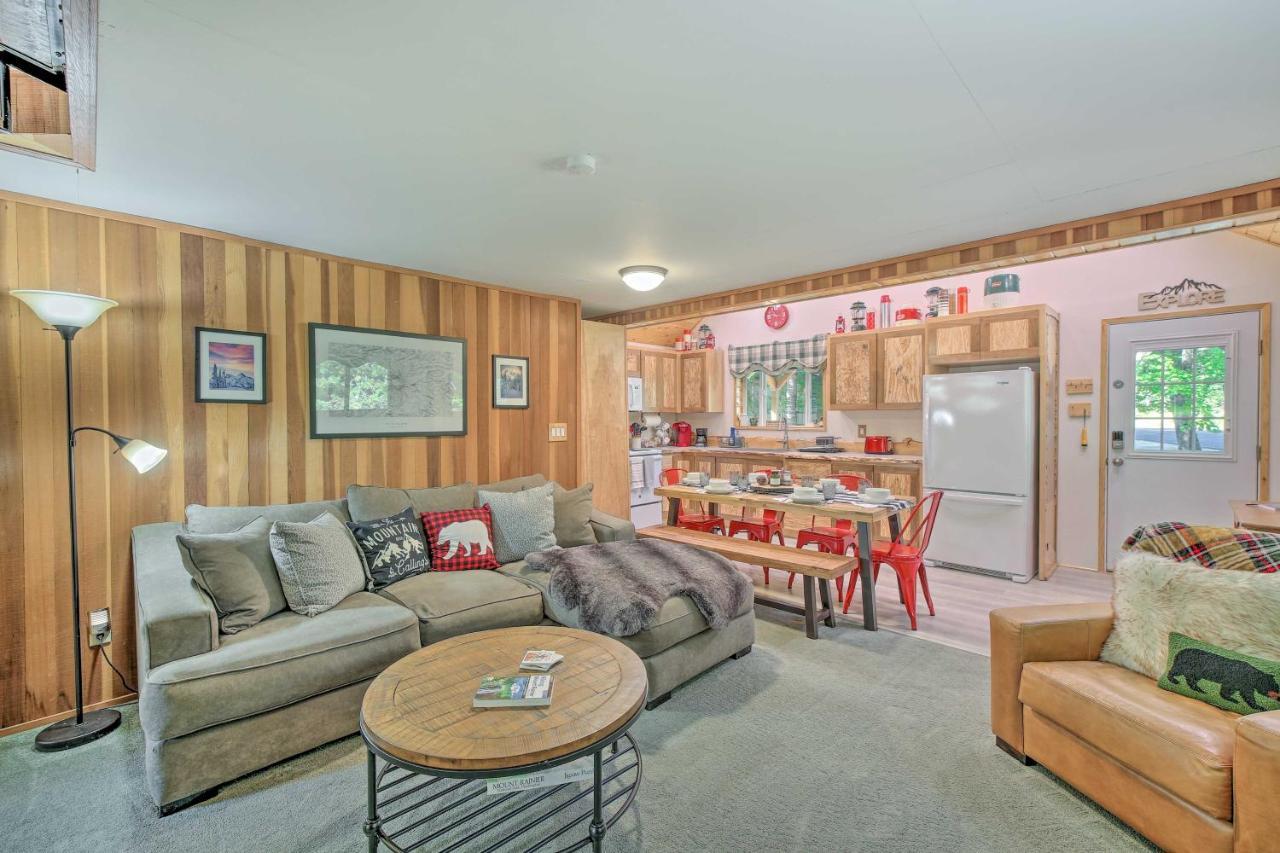 Wandering Elk Cabin Retreat With Golf Access! Packwood Eksteriør billede