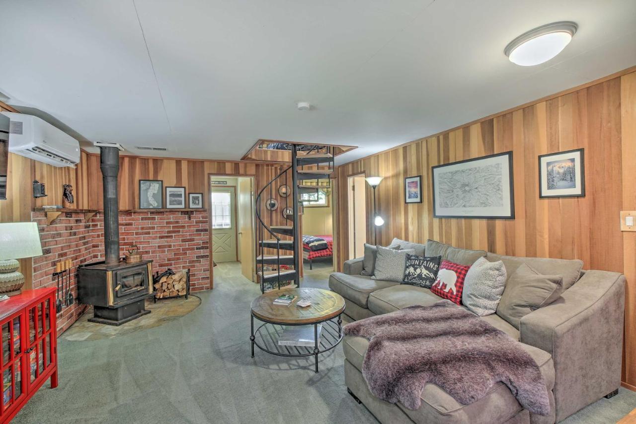 Wandering Elk Cabin Retreat With Golf Access! Packwood Eksteriør billede