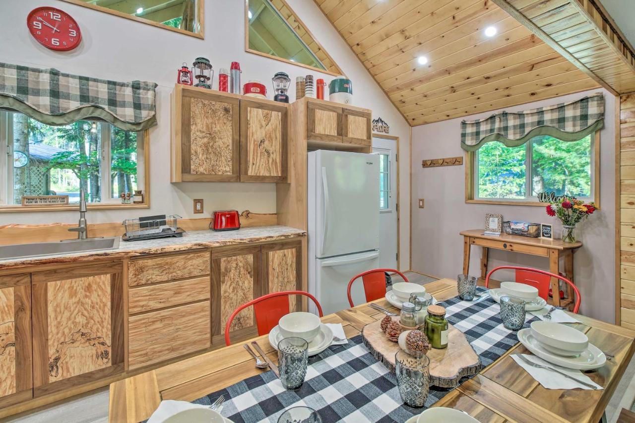 Wandering Elk Cabin Retreat With Golf Access! Packwood Eksteriør billede