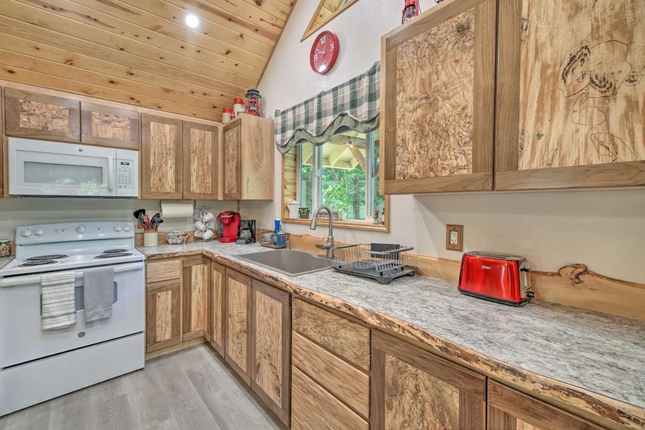 Wandering Elk Cabin Retreat With Golf Access! Packwood Eksteriør billede