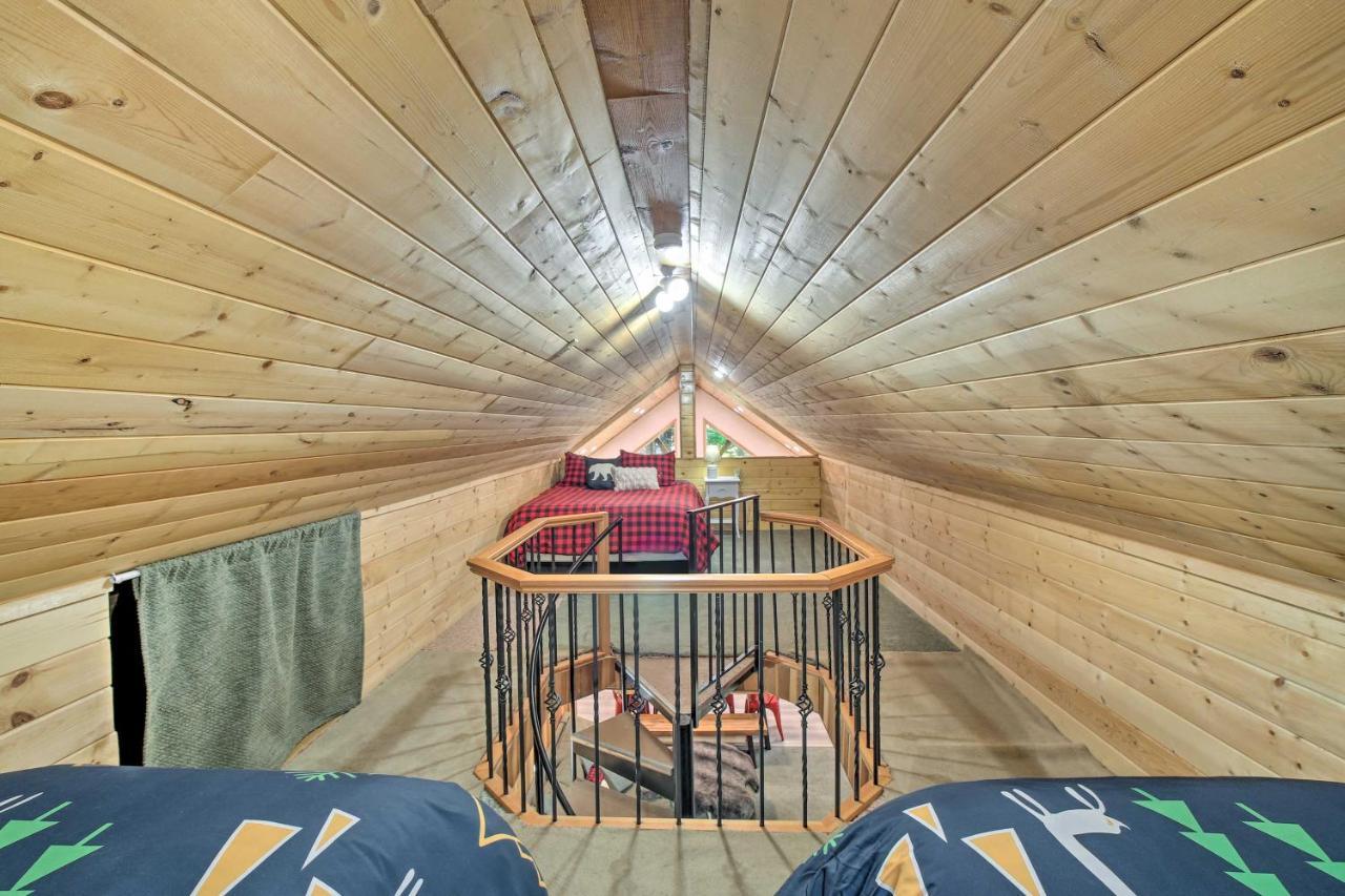 Wandering Elk Cabin Retreat With Golf Access! Packwood Eksteriør billede