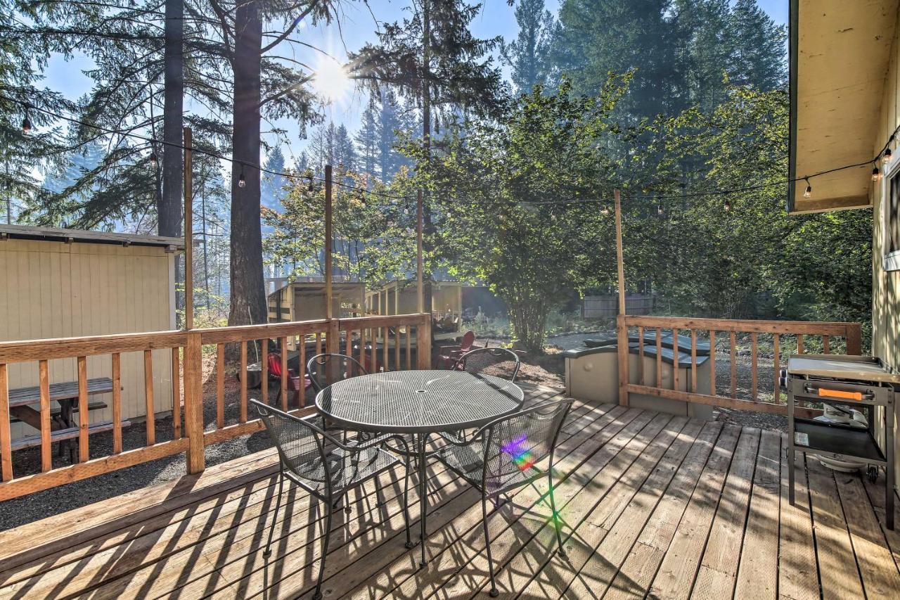 Wandering Elk Cabin Retreat With Golf Access! Packwood Eksteriør billede